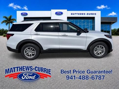 New 2026 Ford Explorer Active w/ Active Comfort Package RWD image 3