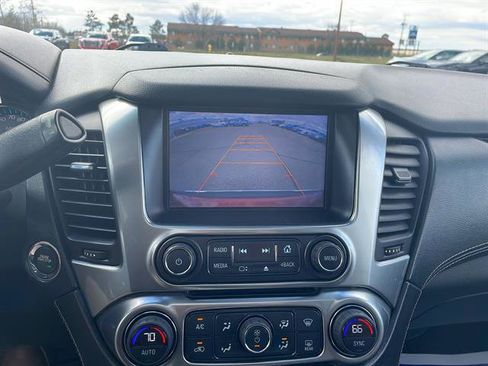 Used 2015 Chevrolet Suburban LTZ AWD/4WD image 21