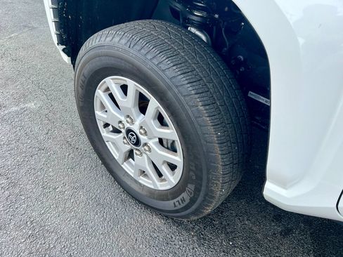 Used 2024 Toyota Tacoma SR5 image 10