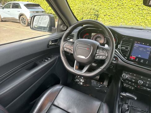 Used 2023 Dodge Durango R/T RWD image 6