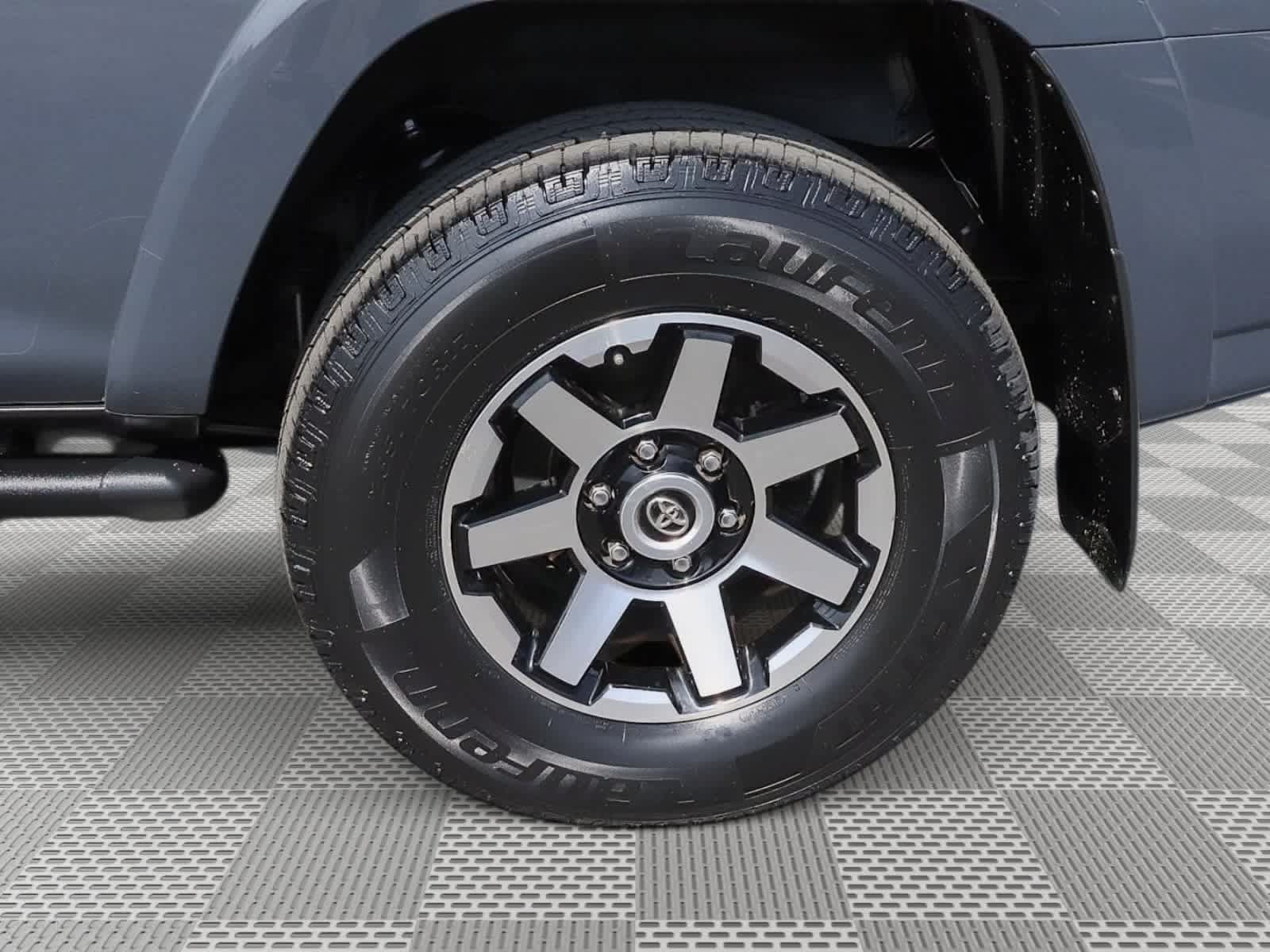 Used 2024 Toyota 4Runner TRD Off-Road Premium w/ Off Road Premium Plus Package AWD/4WD image 14