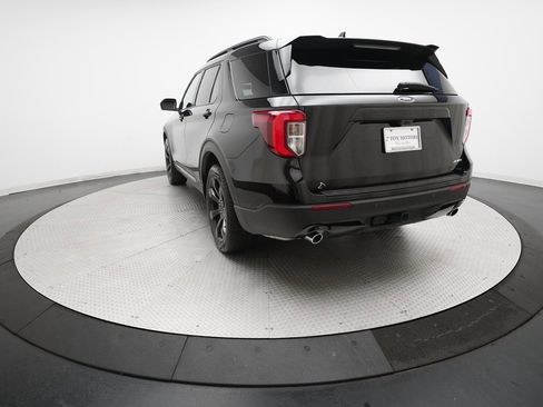 Used 2023 Ford Explorer ST-Line w/ Class IV Trailer Tow Package image 35