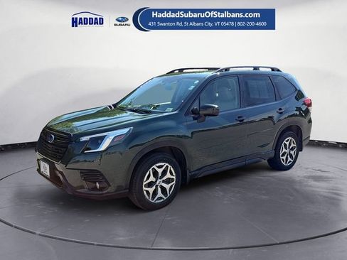 Certified 2023 Subaru Forester Premium AWD/4WD image 1