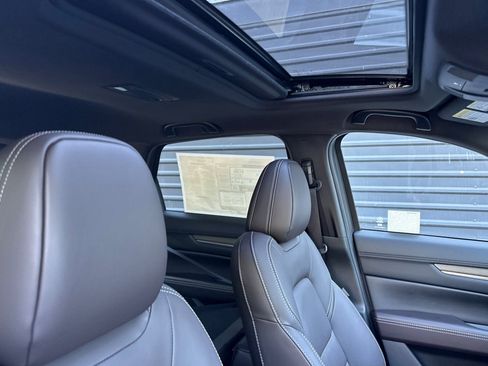 New 2025 MAZDA CX-5 Signature image 16