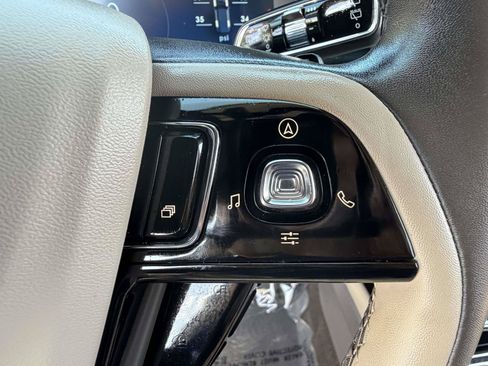 Used 2024 Lincoln Corsair AWD w/ Equipment Group 101A image 14