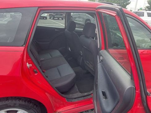 Used 2005 Toyota Matrix XR FWD image 8