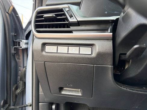 Used 2024 Kia Telluride LX AWD/4WD image 24