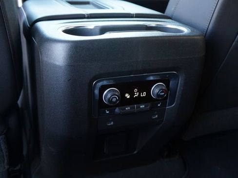 Used 2021 Chevrolet Tahoe Premier w/ Premium Package AWD/4WD image 33
