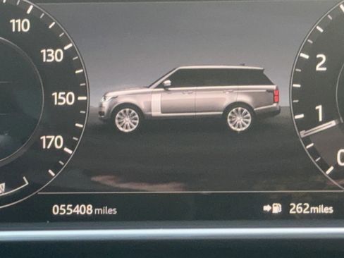 Used 2020 Land Rover Range Rover HSE image 16