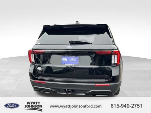 New 2026 Ford Explorer ST-Line RWD image 4
