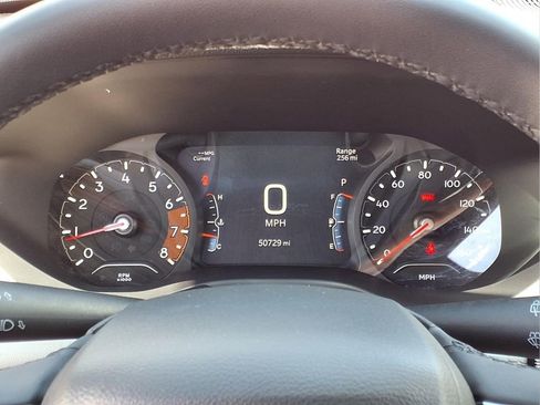 Used 2025 Jeep Compass Limited AWD/4WD image 18