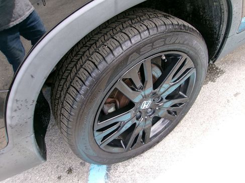 Used 2021 Honda Pilot Special Edition image 8