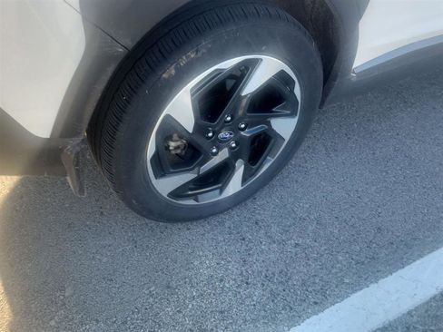 Used 2024 Subaru Crosstrek 2.5i Limited image 5