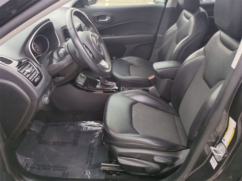 Certified 2019 Jeep Compass Altitude image 16