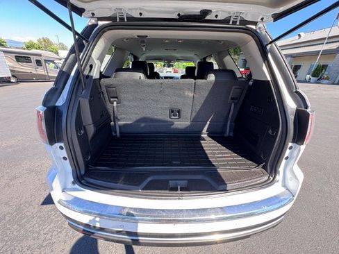 Used 2017 GMC Acadia Limited SLT AWD/4WD image 6