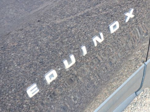 Used 2020 Chevrolet Equinox LT AWD/4WD image 11