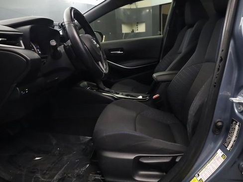 Used 2022 Toyota Corolla SE w/ SE Premium Package image 10