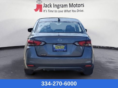 New 2025 Nissan Versa SV w/ Trunk Package image 4