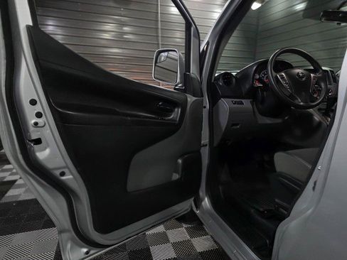 Used 2020 Nissan NV200 SV w/ Back Door Glass Package FWD image 27