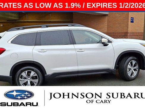 Certified 2025 Subaru Ascent Premium w/ Premium Package image 10