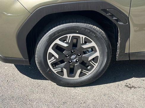 Certified 2025 Subaru Forester Premium AWD/4WD image 9