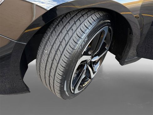 Used 2019 Honda Accord Sport image 10