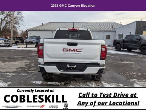 Used 2025 GMC Canyon Elevation w/ Convenience Package image 10