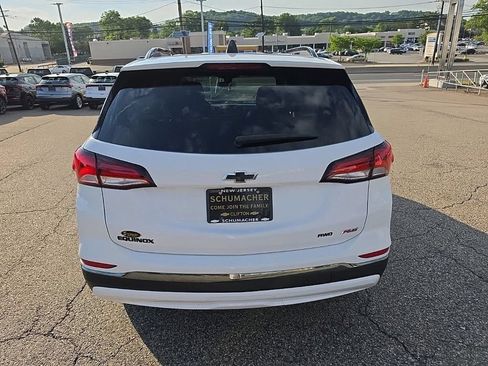 Used 2023 Chevrolet Equinox RS AWD/4WD image 4