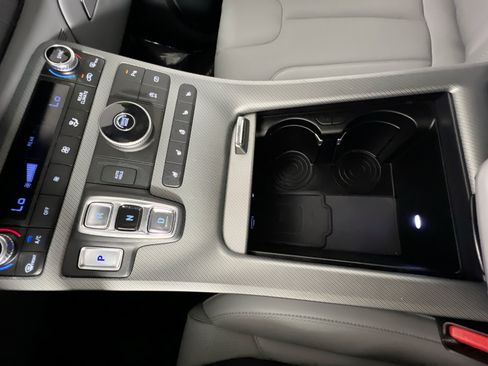 Used 2025 Hyundai Palisade SEL FWD image 25