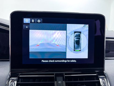 Used 2021 Lincoln Navigator Reserve w/ Luxury Package image 11