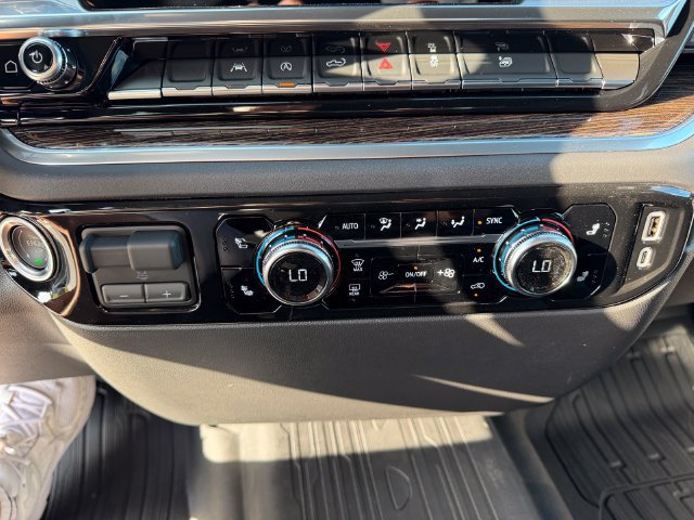 New 2026 GMC Sierra 1500 Elevation w/ Elevation Select Package AWD/4WD image 14