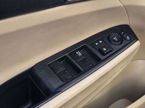 Used 2012 Honda Accord LX image 20