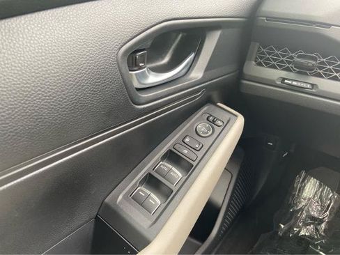 Used 2025 Honda Accord LX image 21