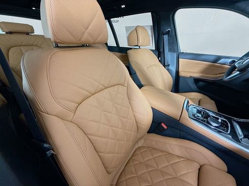 New 2026 BMW X7 xDrive40i w/ M Sport Package image 31