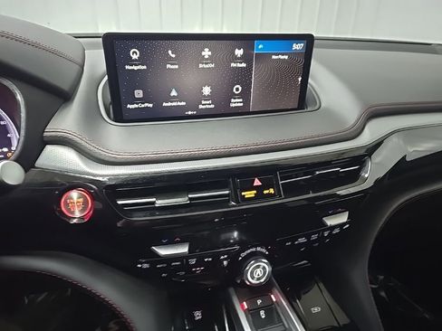 Used 2022 Acura MDX Type S AWD/4WD image 25