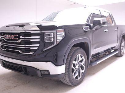 Used 2023 GMC Sierra 1500 SLT w/ SLT Premium Package