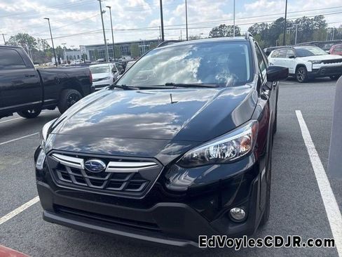 Used 2022 Subaru Crosstrek 2.0i Premium w/ Popular Package #3 image 4