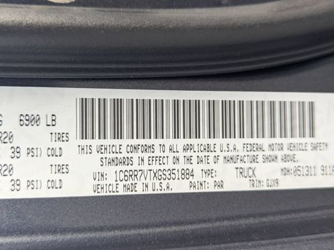 Used 2016 RAM 1500 Laramie w/ Convenience Group AWD/4WD image 41