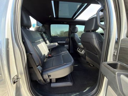 Used 2024 Ford F150 Lariat w/ FX4 Off-Road Package image 11