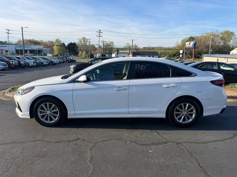 Used 2018 Hyundai Sonata SE image 4