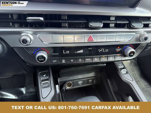 Used 2025 Kia Telluride S AWD/4WD image 29