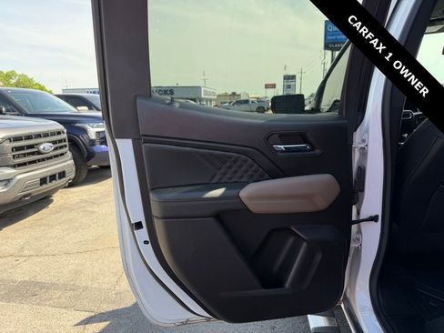 Used 2023 GMC Canyon Denali AWD/4WD image 13