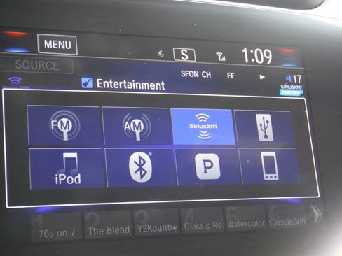 Used 2021 Honda CR-V EX image 24