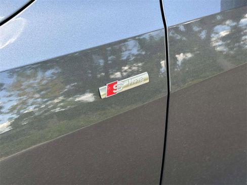 Used 2022 Audi A7 3.0T Prestige w/ S Line Package image 12