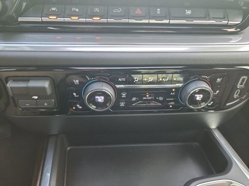 Used 2026 Chevrolet Silverado 1500 High Country image 31