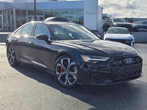 Used 2025 Audi S6 Prestige image 1