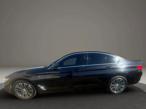 Used 2019 BMW 530i xDrive w/ Premium Package AWD/4WD image 8