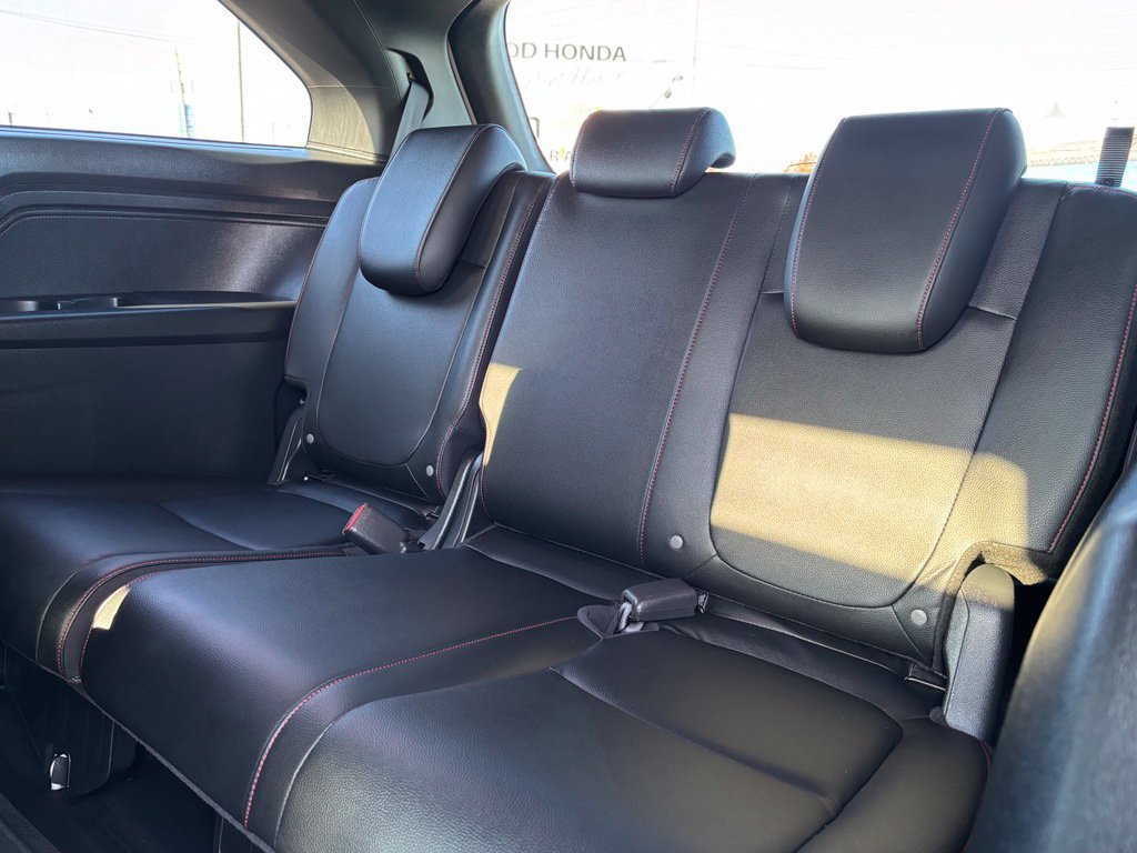 Used 2023 Honda Odyssey Sport image 17