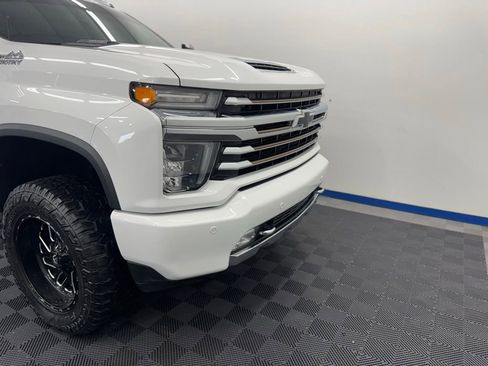Used 2023 Chevrolet Silverado 2500 High Country w/ Z71 Off-Road Package AWD/4WD image 25