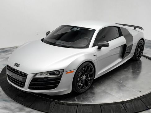 Used 2010 Audi R8 V10 image 4